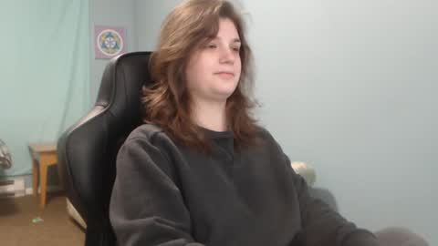 Snapshot of treejeanne chatting on February 2025 01:11:02 PM TreeJeanne online show from February 2025 01:11:02 PM