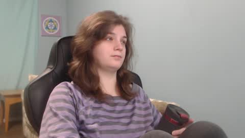 Snapshot of treejeanne chatting on February 2025 01:27:01 PM TreeJeanne online show from February 2025 01:27:01 PM