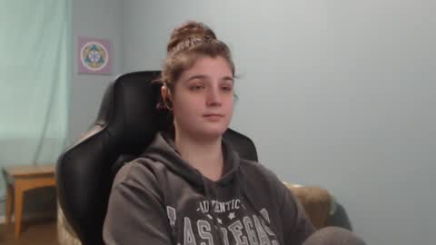 Snapshot of treejeanne chatting on March 2025 10:42:01 PM TreeJeanne online show from March 2025 10:42:01 PM