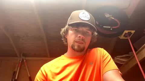 Snapshot of treeman817 chatting on April 2026 09:10:02 PM treeman817 online show from April 2026 09:10:02 PM
