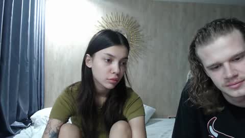 Snapshot of treezyny chatting on December 2024 03:02:02 AM Sarah And Jon online show from December 2024 03:02:02 AM