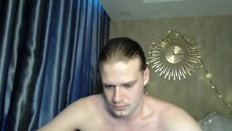 Snapshot of treezyny chatting on January 2025 03:11:01 AM Sarah And Jon online show from January 2025 03:11:01 AM