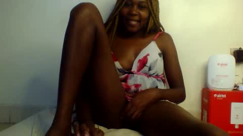 Snapshot of tresyamber chatting on June 2026 07:24:01 AM tresyamber online show from June 2026 07:24:01 AM