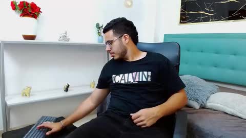 Snapshot of trevor_ash chatting on February 2026 05:00:02 AM TREVOR online show from February 2026 05:00:02 AM