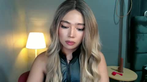 Snapshot of trexie_fucks15 chatting on November 2025 11:16:01 PM trexie_fucks15 online show from November 2025 11:16:01 PM