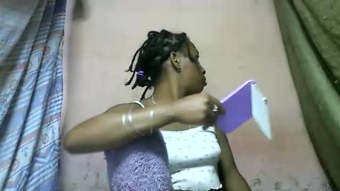 tricia9794 online show from April 2026 08:04:02 AM