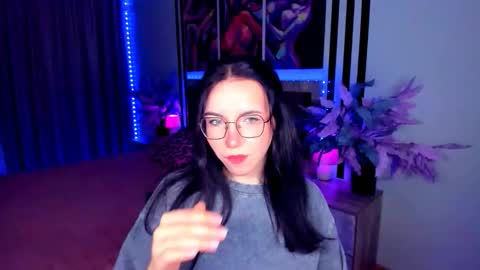 Snapshot of triciadaisy chatting on May 2026 02:44:01 PM TriciaDaisy online show from May 2026 02:44:01 PM