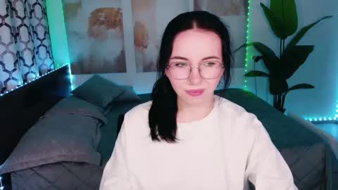 Snapshot of triciadaisy chatting on May 2026 02:55:01 PM TriciaDaisy online show from May 2026 02:55:01 PM