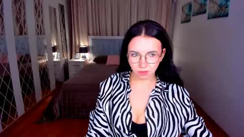Snapshot of triciadaisy chatting on May 2026 03:18:02 PM TriciaDaisy online show from May 2026 03:18:02 PM