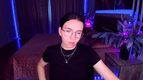 Snapshot of triciadaisy chatting on May 2026 06:07:02 AM TriciaDaisy online show from May 2026 06:07:02 AM
