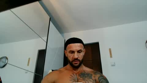 Snapshot of tridentmuscles chatting on June 2026 10:40:01 AM tridentmuscles online show from June 2026 10:40:01 AM