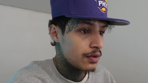 Snapshot of trieone chatting on December 2024 01:39:01 PM - trieone online show from December 2024 01:39:01 PM