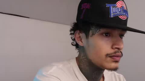 Snapshot of trieone chatting on February 2025 04:54:01 AM - trieone online show from February 2025 04:54:01 AM