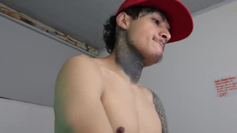 Snapshot of trieone chatting on March 2025 07:08:02 AM - trieone online show from March 2025 07:08:02 AM