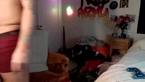 trillnonymau5 online show from December 2024 06:22:02 AM