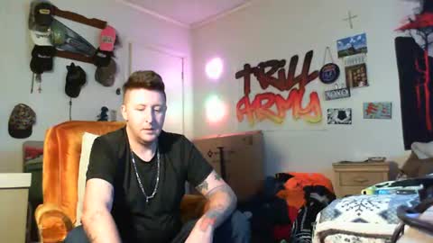 trillnonymau5 online show from January 2025 05:26:01 PM
