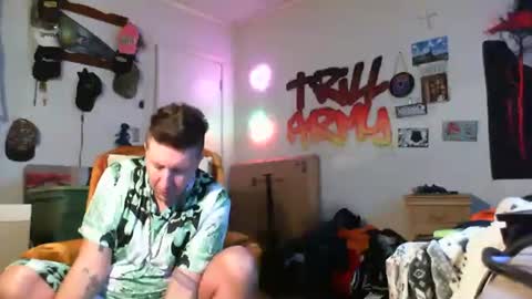 trillnonymau5 online show from January 2025 09:42:02 PM