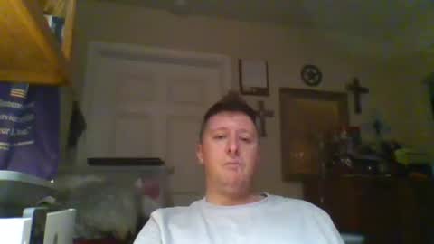 trillnonymau5 online show from February 2025 02:22:02 AM