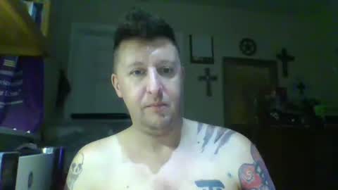 trillnonymau5 online show from February 2025 05:10:01 AM