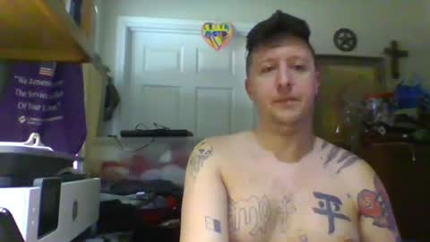 trillnonymau5 online show from February 2025 10:22:01 PM