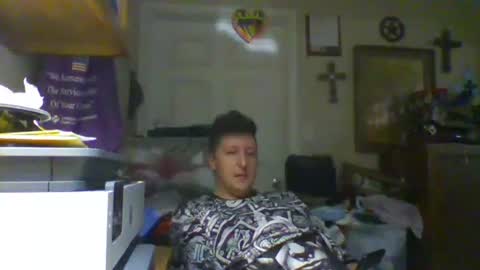 trillnonymau5 online show from February 2025 02:06:02 AM