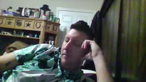 trillnonymau5 online show from February 2025 02:42:02 AM