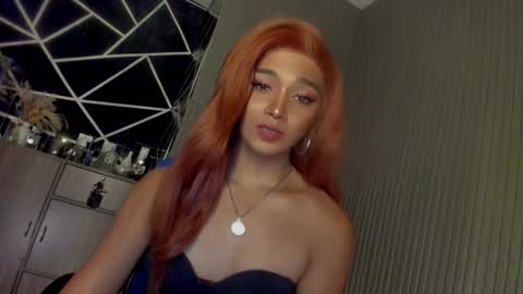 Ms Ella online show from February 2025 04:25:02 PM