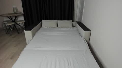 AnyaMarkPvt is open online show from January 2025 12:46:02 PM