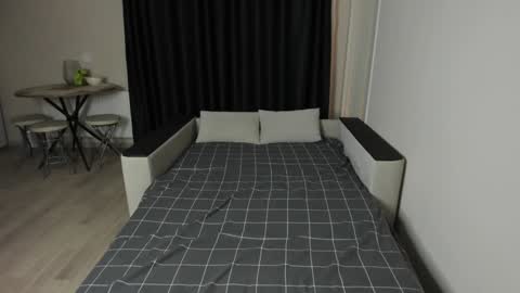 AnyaMarkPvt is open online show from January 2025 01:14:02 PM