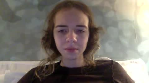 Snapshot of trippybb222 chatting on November 2025 12:43:01 AM trippybb222 online show from November 2025 12:43:01 AM