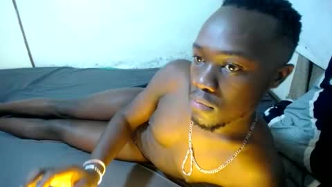 Trisboo5 online show from January 2025 10:26:01 PM