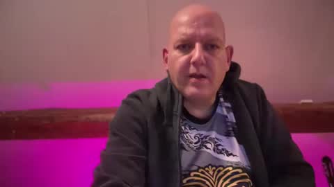 Triton online show from March 2026 04:06:02 AM