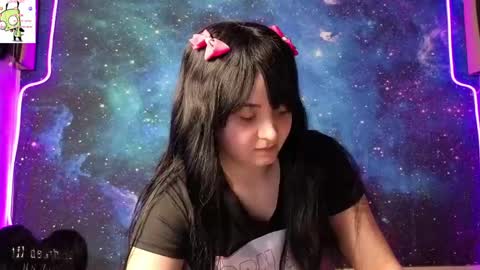 trixiedoescamcam online show from April 2026 12:33:01 AM