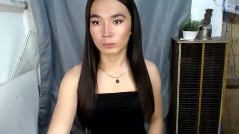 trixieliciouss online show from September 2025 03:44:01 PM
