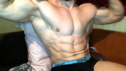 Snapshot of troncq chatting on March 2025 08:07:01 AM Troncq online show from March 2025 08:07:01 AM