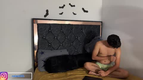 troye_lex online show from November 2025 08:52:02 PM