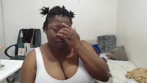 TrueBella30 online show from January 2025 04:12:01 AM