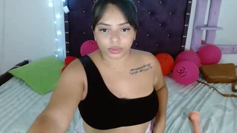 Snapshot of trululuygomitas chatting on February 2025 07:16:01 PM trululuygomitas online show from February 2025 07:16:01 PM