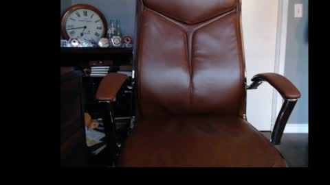 Snapshot of trvler72 chatting on July 2026 01:01:01 AM trvler72 online show from July 2026 01:01:01 AM