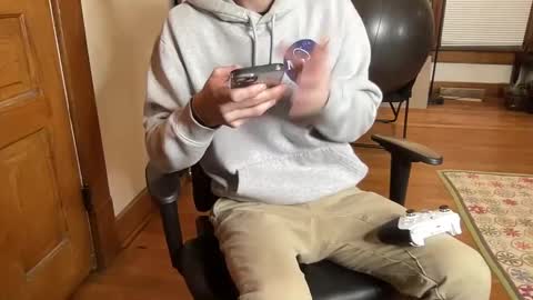 Snapshot of trystoph chatting on December 2024 09:35:01 AM Treistoph online show from December 2024 09:35:01 AM