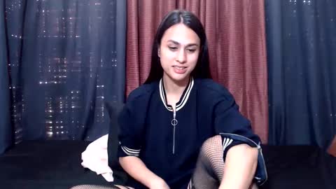 Hannah15 online show from November 2025 02:55:02 AM