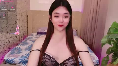 Snapshot of ts_yoshi_ chatting on November 2025 12:33:01 AM ts_yoshi_ online show from November 2025 12:33:01 AM