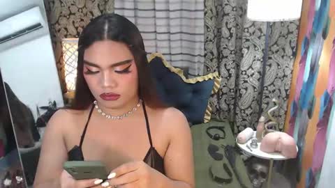 Snapshot of tsbrianabankhugecock chatting on December 2024 08:15:01 PM brianna online show from December 2024 08:15:01 PM