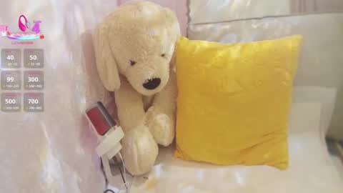 Snapshot of tscn88 chatting on November 2025 12:58:01 AM Anne Bebe online show from November 2025 12:58:01 AM