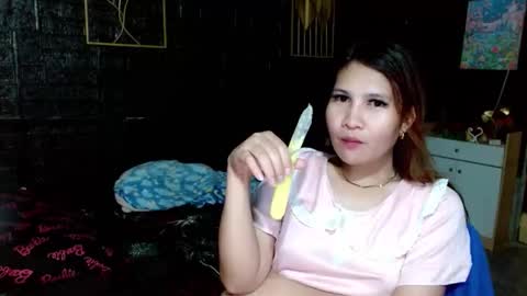 SHENA  online show from April 2026 04:24:01 AM