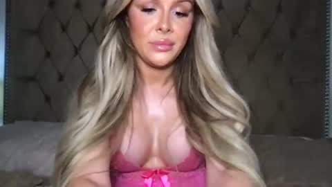 eva online show from June 2026 12:31:01 PM