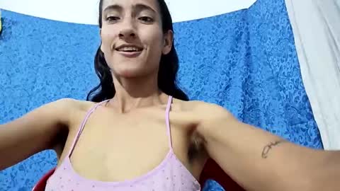 Snapshot of tsmilingg chatting on June 2026 09:41:02 AM Dulce online show from June 2026 09:41:02 AM