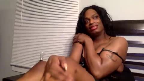 Snapshot of tsnitra chatting on September 2025 04:56:01 AM TsNitra online show from September 2025 04:56:01 AM