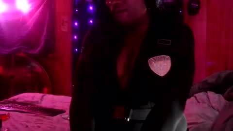 Snapshot of tsnitra chatting on October 2025 08:58:01 PM TsNitra online show from October 2025 08:58:01 PM