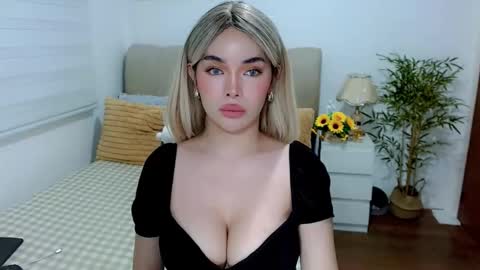 Graciella online show from October 2025 09:35:02 AM